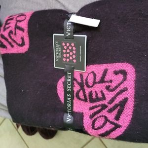 Victoria secret heart shape blanket
